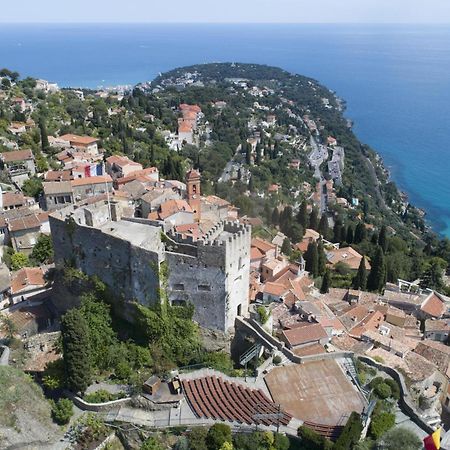 Studio Kialeo Pres De La Plage Avec Parking Roquebrune-Cap-Martin Bagian luar foto