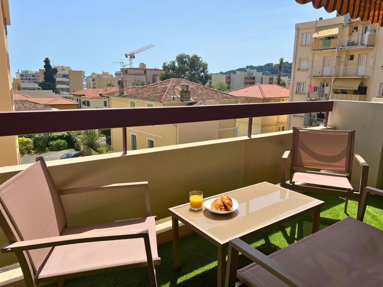 Studio Kialeo Pres De La Plage Avec Parking Roquebrune-Cap-Martin Bagian luar foto